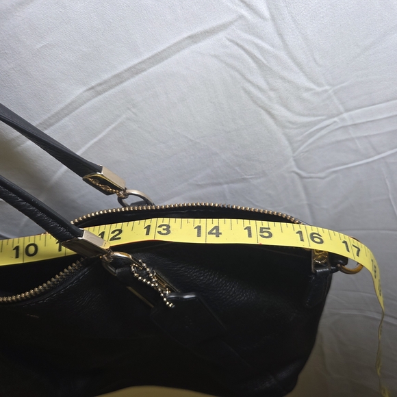 Coach Black Leather Tote Bag Zipper Closure Gold Accents Leather Coach Tag - Picture 11 of 13